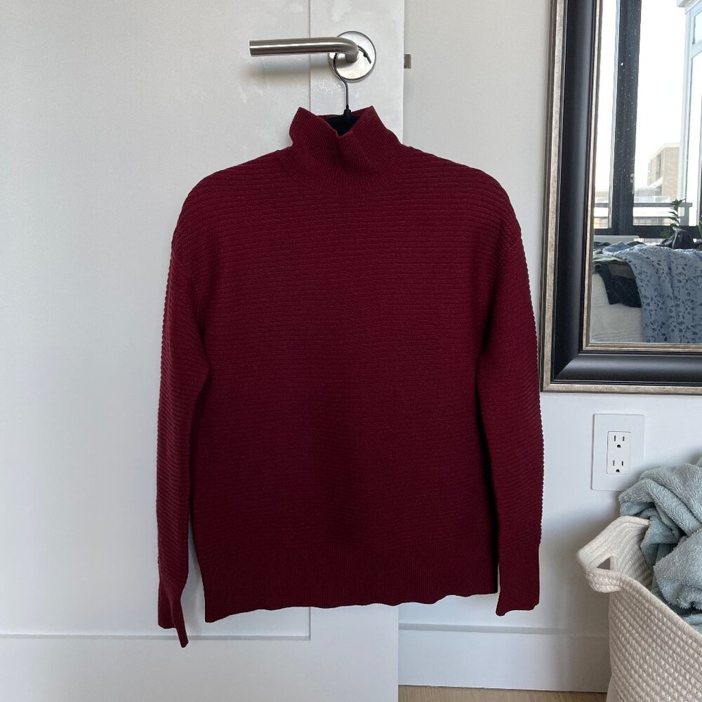 Theory Mockneck Ribbed Sweater, Wine Red, Size S--LIKE NEW